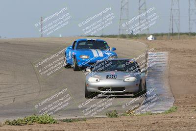 media/Apr-30-2022-CalClub SCCA (Sat) [[98b58ad398]]/Group 5/Race (Outside Grapevine)/